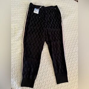 St. John BRAND NEW Black Pants Sz M